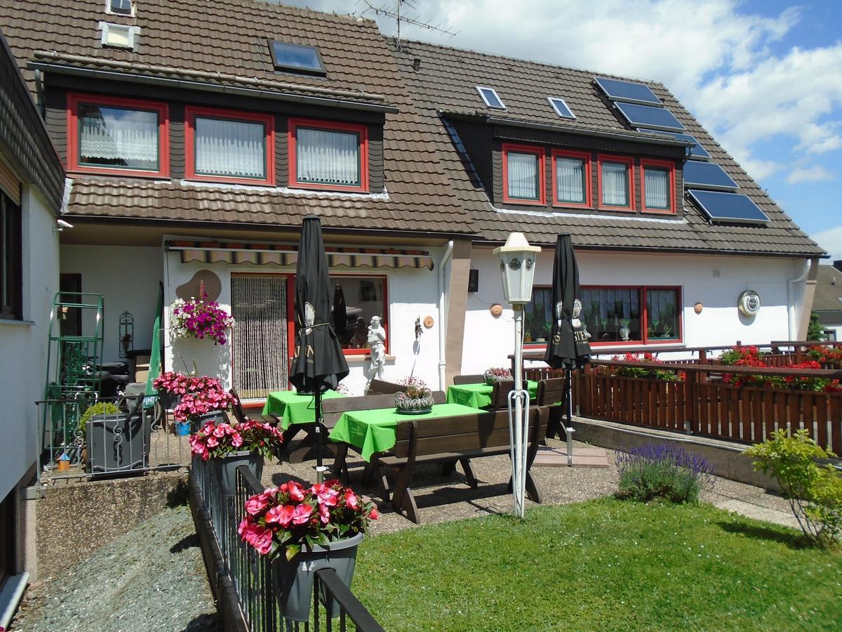 Haus Sonneneck Hotel Medebach Ngoại thất bức ảnh