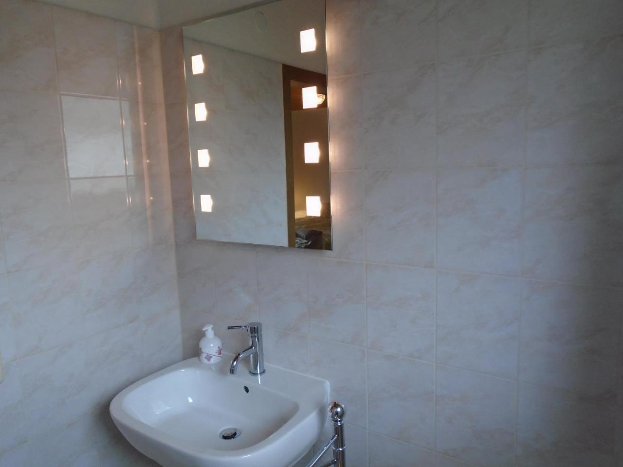 Haus Sonneneck Hotel Medebach Ngoại thất bức ảnh
